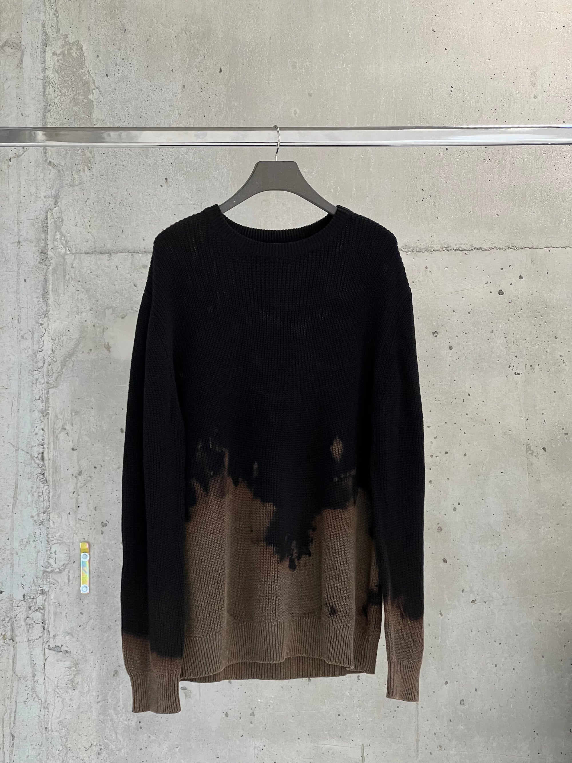 Bleached Knitsweater