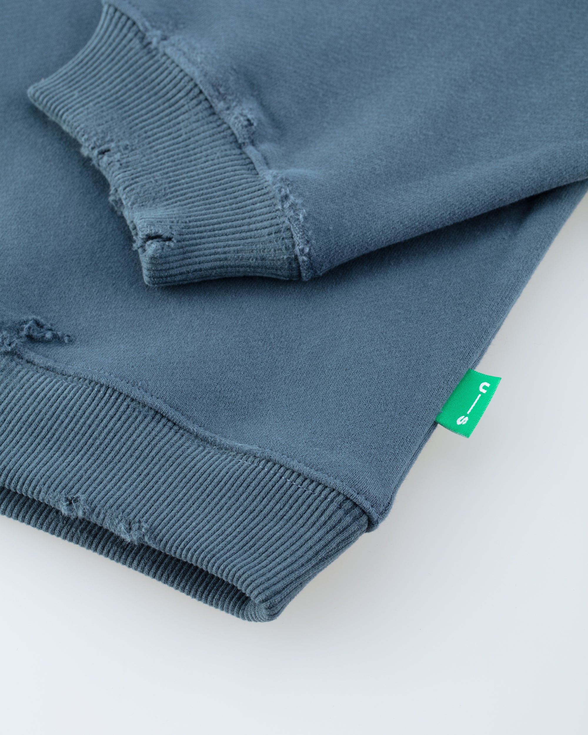 Distressed Crewneck Plain (ocean)