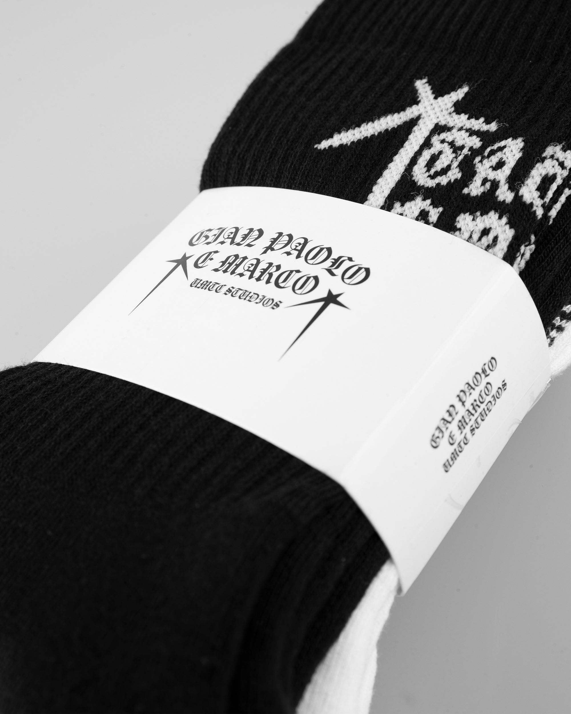 UMTC x TATTI x GPeM - Socks (white/black | black/white)